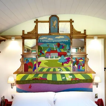 Hornington Manor Luxury Shepherd Huts