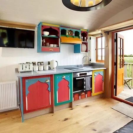 Hornington Manor Luxury Shepherd Huts