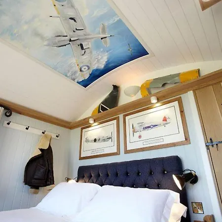 Hornington Manor Luxury Shepherd Huts York