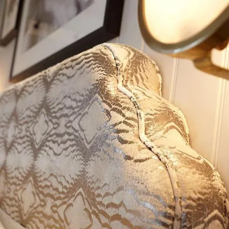 Hornington Manor Luxury Shepherd Huts 约克