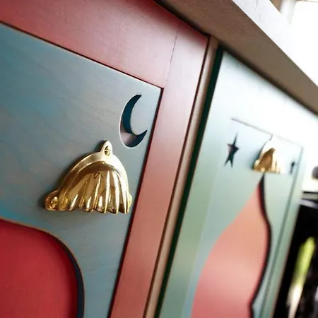 Hornington Manor Luxury Shepherd Huts Ferienhaus