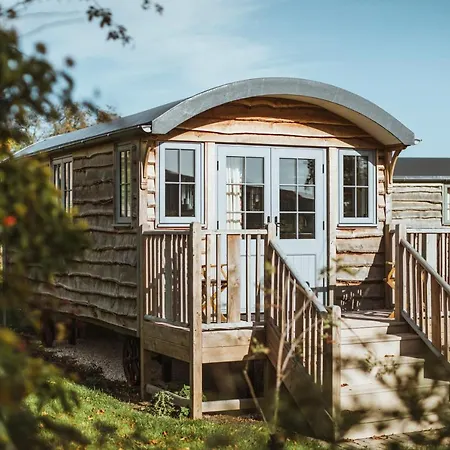 Hornington Manor Luxury Shepherd Huts Holiday home York