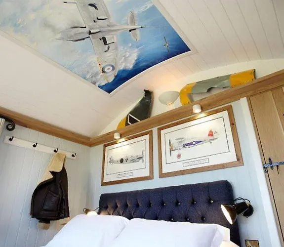 Hornington Manor Luxury Shepherd Huts York