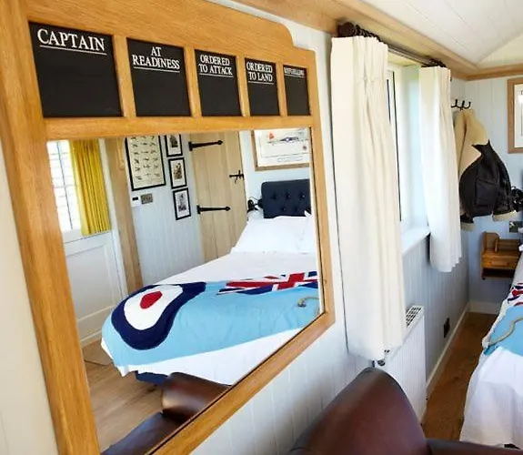 Holiday home Hornington Manor Luxury Shepherd Huts