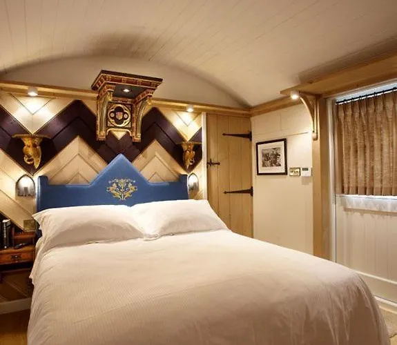 度假居 Hornington Manor Luxury Shepherd Huts *