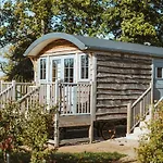 Дом отдыха Hornington Manor Luxury Shepherd Huts