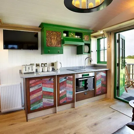 Hornington Manor Luxury Shepherd Huts