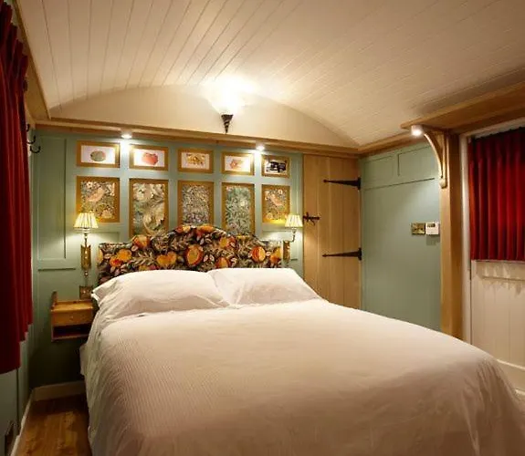 Holiday home Hornington Manor Luxury Shepherd Huts York