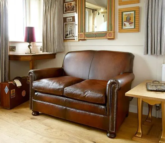 Holiday home Hornington Manor Luxury Shepherd Huts *