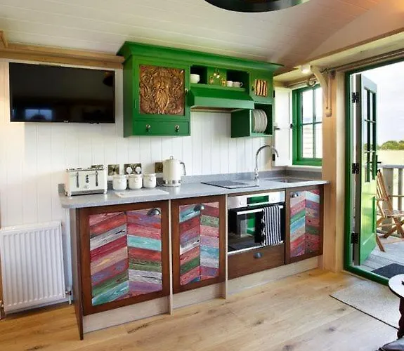 Hornington Manor Luxury Shepherd Huts