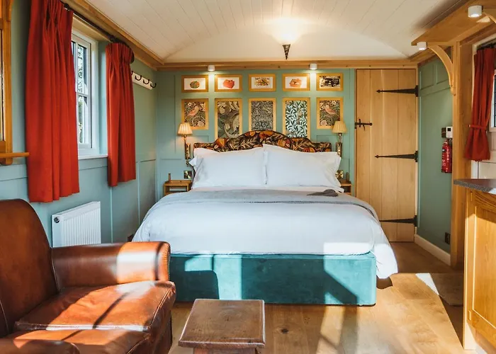 Hornington Manor Luxury Shepherd Huts York
